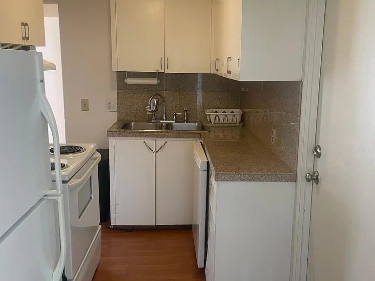 4618 Lake Washington Blvd NE #LOWER FLOOR — Photo 7