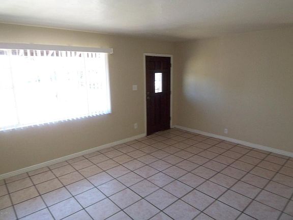 2nd image of 3519 W San Miguel Ave