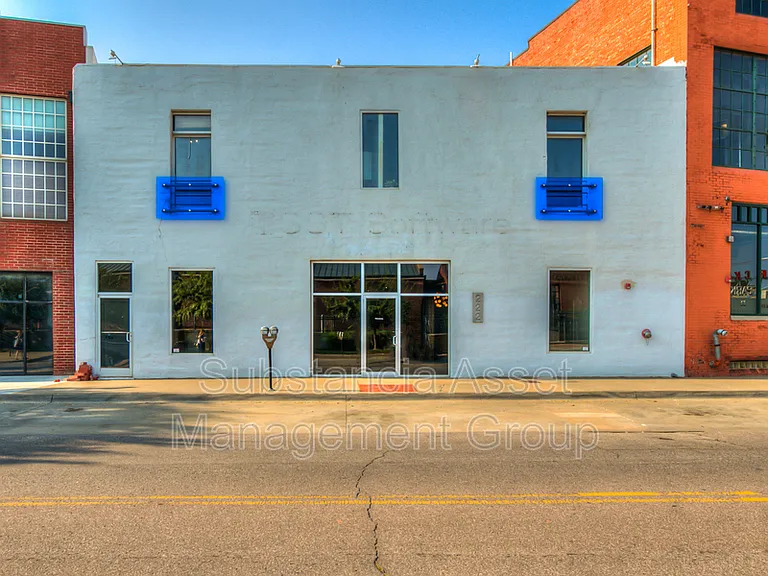 222 E Main St #B — Photo 33