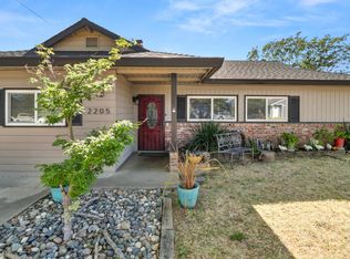 2205 Tevis Rd, Sacramento, CA 95825