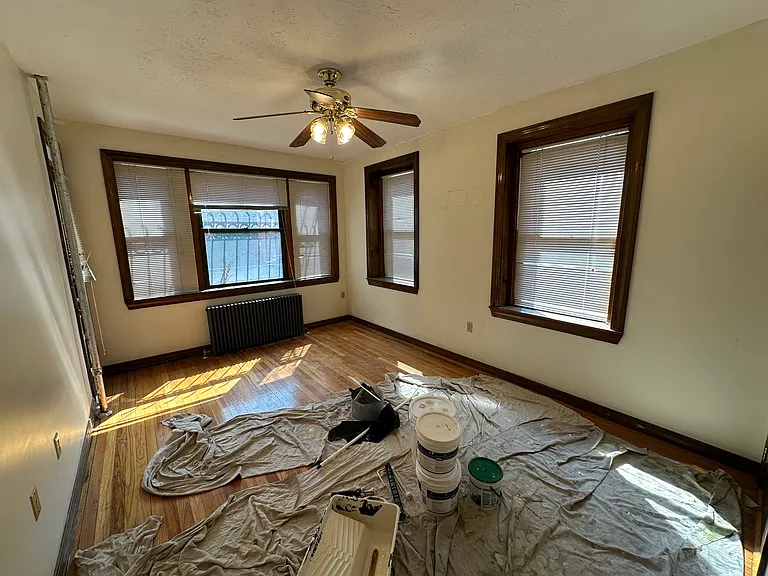 240 Kelton St #4CP — Photo 9