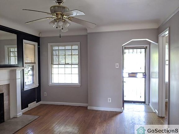 3rd image of 20027 Gallagher St