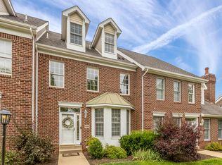 2388 Hilltop Rd, Presto, PA 15142