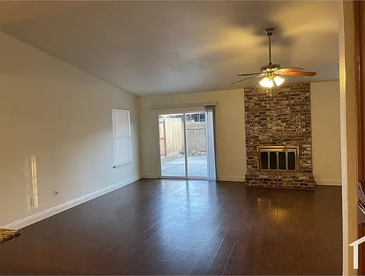 3 bed, $2,625 — Photo 2