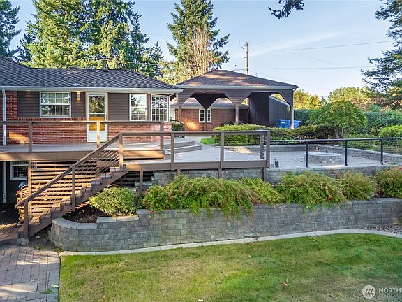 3rd image of 13004 53rd Street Ct E