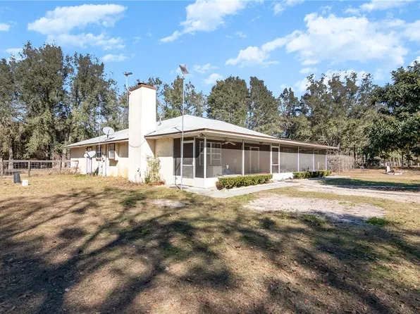 409 Pine Acres Rd, Saint George, GA 31562