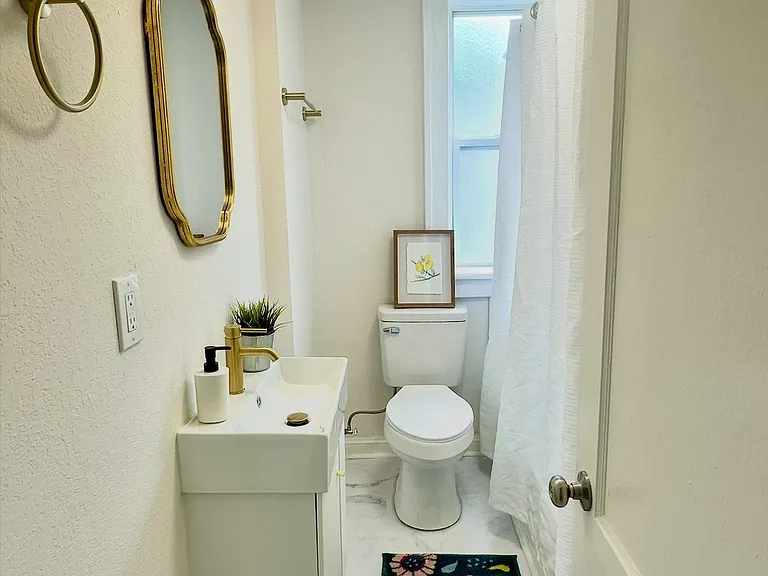 5345 Quincy St #D — Photo 6