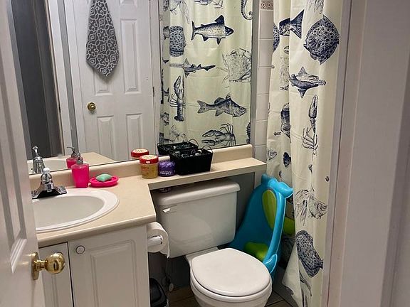 5th image of 14355 103rd Ave #204