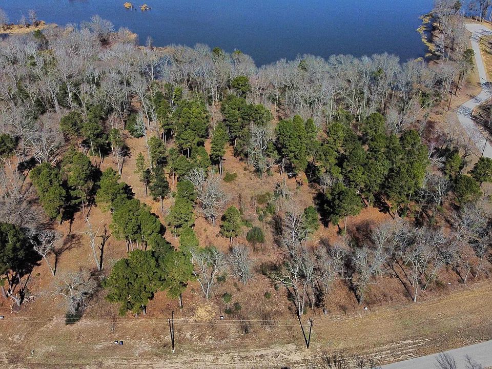1st image of 3176 Shadow Pine Dr