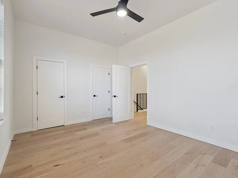 18829 Selah Way — Photo 35