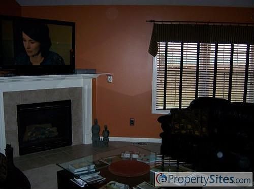 5th image of 3004 Castlemain Dr