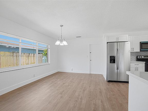 4th image of 4981 SW 7th St