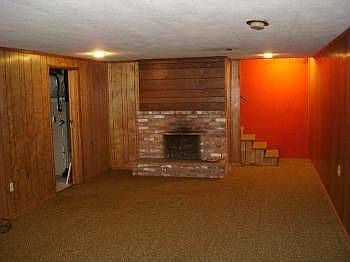3rd image of 604/606 E 35th Ave