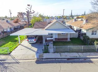 161 S Magnolia St, Woodlake, CA 93286