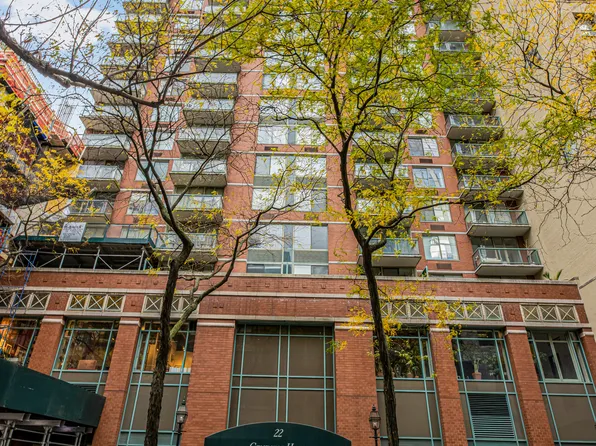 22 West 15th Street image 16 of 18