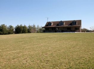 417 E Pennsylvania St, Amboy, IN 46911