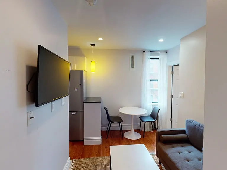 18 Avenue A #4H — Photo 19