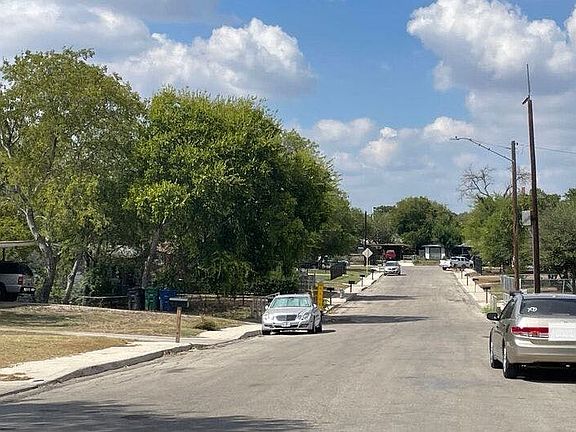 5th image of 6819 Tallahasse Dr