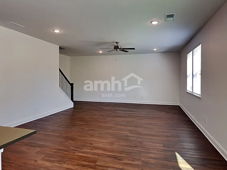 11 Spruce Cir — Photo 5
