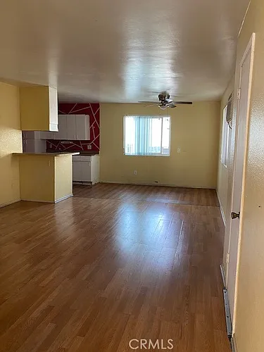 14767 Erwin St #6 Photo 1