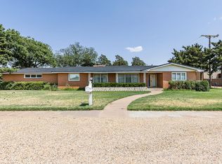 1004 Arnett St, Ropesville, TX 79358