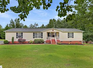 14 Cross Lake Ln, Greer, SC 29651