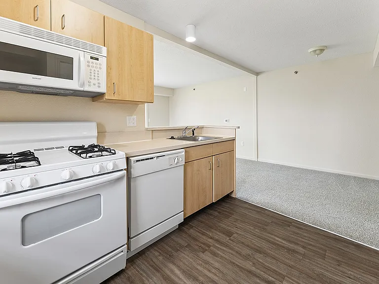 Fieldstream Apartment Homes — Photo 16