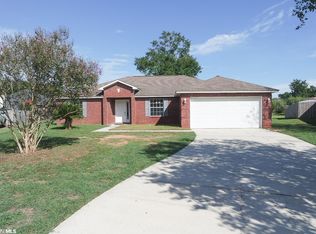 6 Martin Cir, Foley, AL 36535