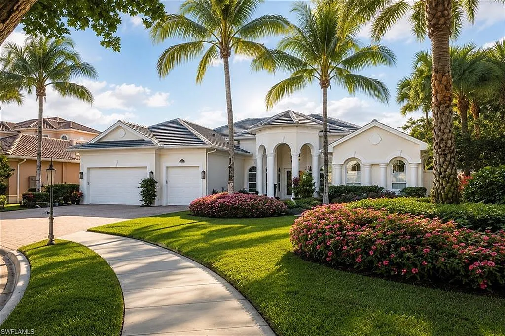 5 bed, 4.5 bath, 3786 sqft, $6,400 — Photo 2