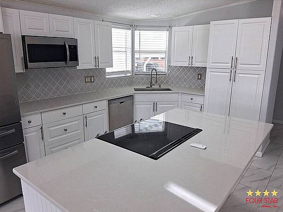 2nd image of 14321 Fiddlesticks Ct