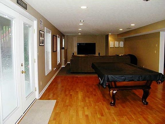 Rec/Play Room. Rec / Family Room