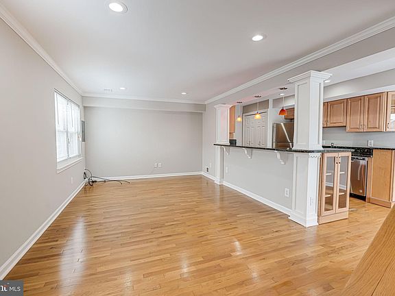 2nd image of 9518 Hagel Cir Suite D