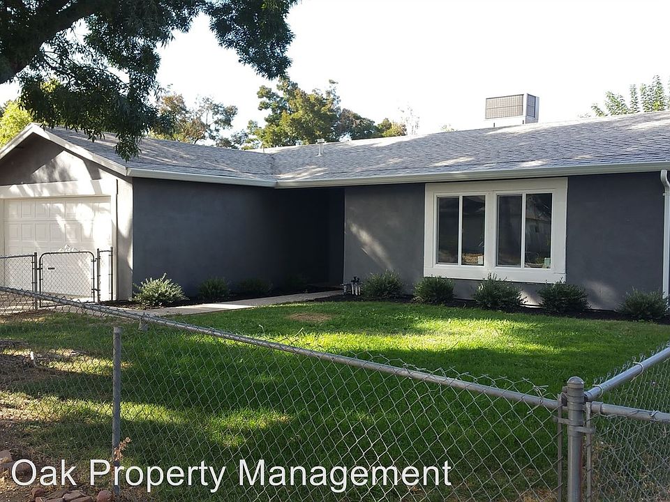 2nd image of 1109 Mathia Dr