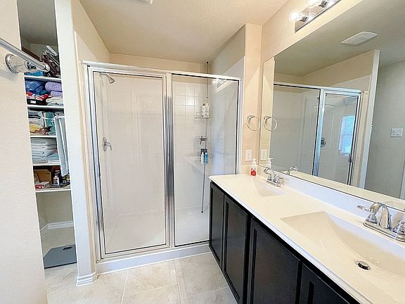 5th image of 9206 Calabrian Pine Ct