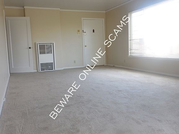 3rd image of 407 Walnut Ave