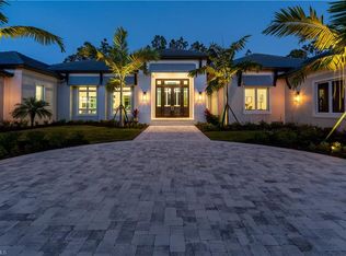 4478 Wayside Dr, Naples, FL 34119