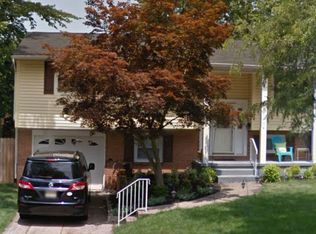 135 Chaucer Pl, Cherry Hill, NJ 08003