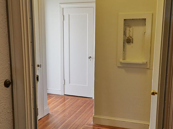 4th image of 4210 Balboa St APT 505