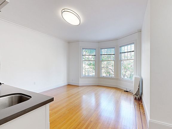 3rd image of 400 Page St APT 101