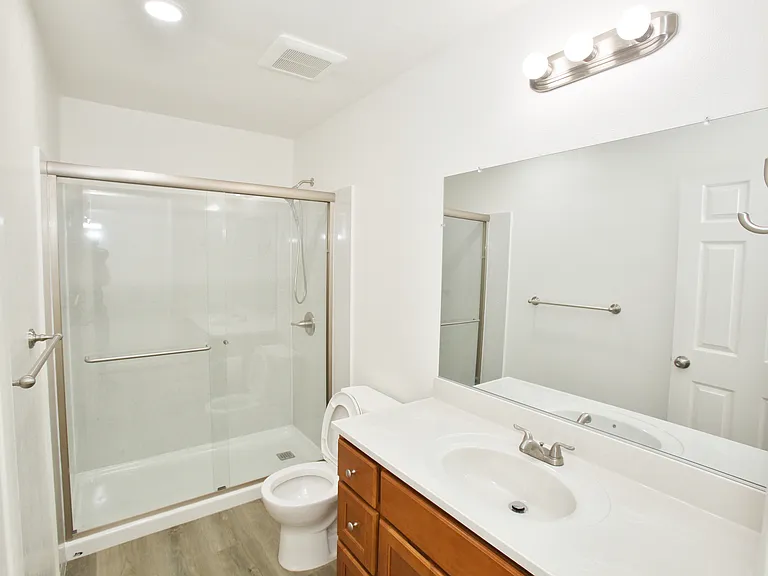 20310 Concord Ave — Photo 8
