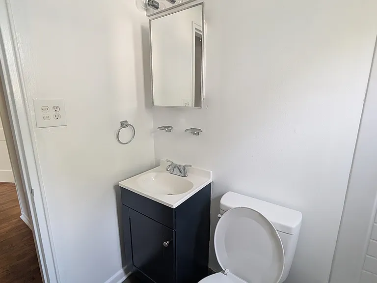 554 Overlook St — Photo 9