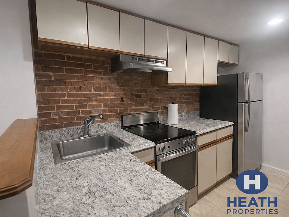 1st image of 218 Hemenway St #2G