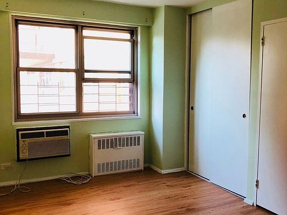 4th image of 440 Neptune Ave APT 4A