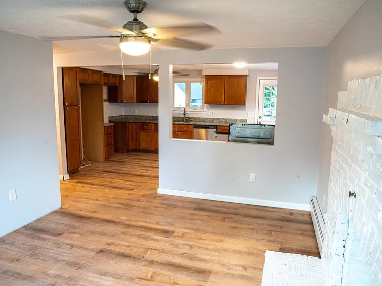 18 Almont St #A — Photo 6