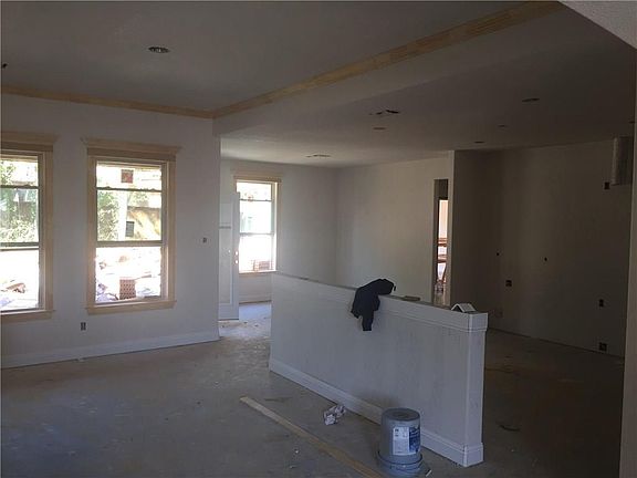 3rd image of 1535 Sea Breeze Ln