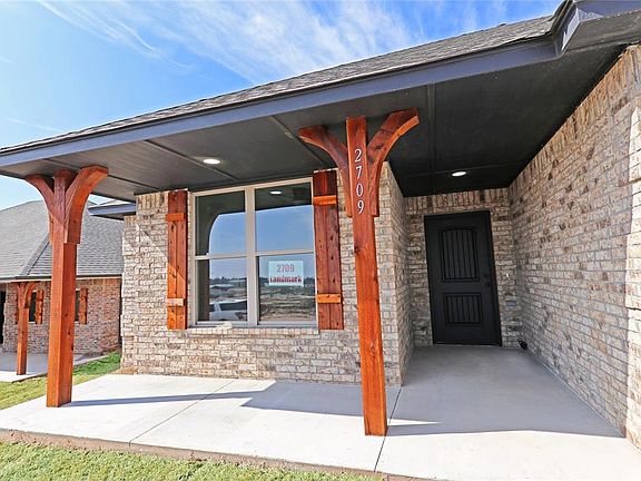 2nd image of 2709 Landmark Dr