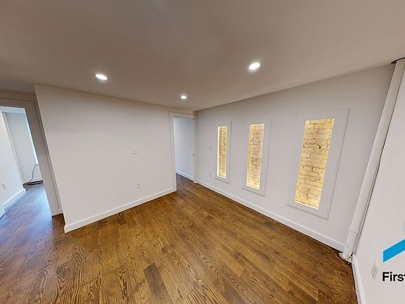 4th image of 509 E 5th St APT 3A