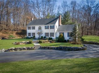 9 Fox Run, Wilton, CT 06897