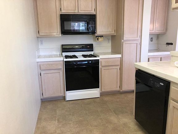 4th image of 24522 McBean Pkwy APT 8