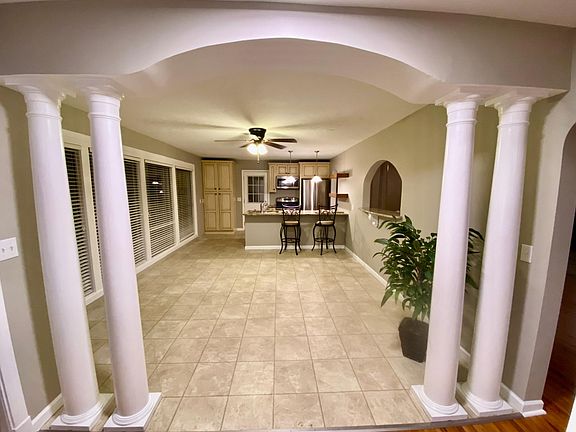 Beautiful Pillard entry